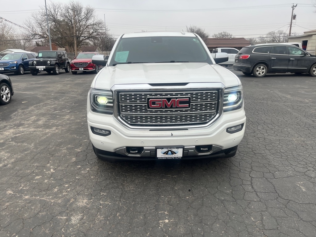 GMC Sierra 1500 4WD Crew Cab 143.5" Denali 2017