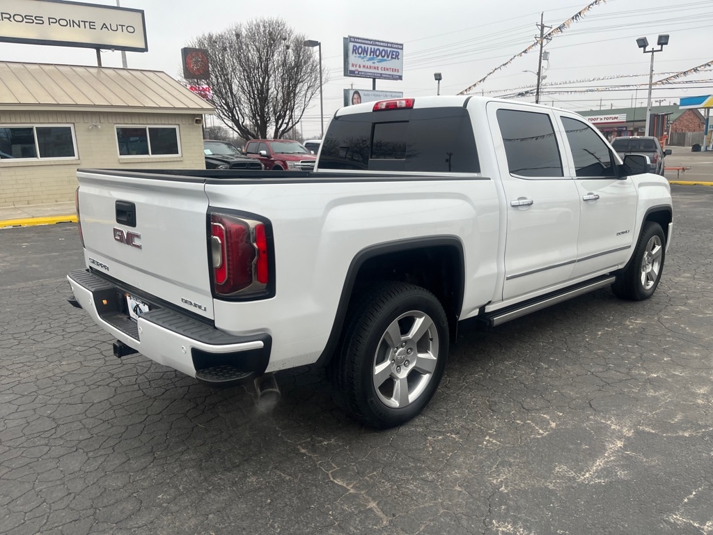 GMC Sierra 1500 4WD Crew Cab 143.5" Denali 2017