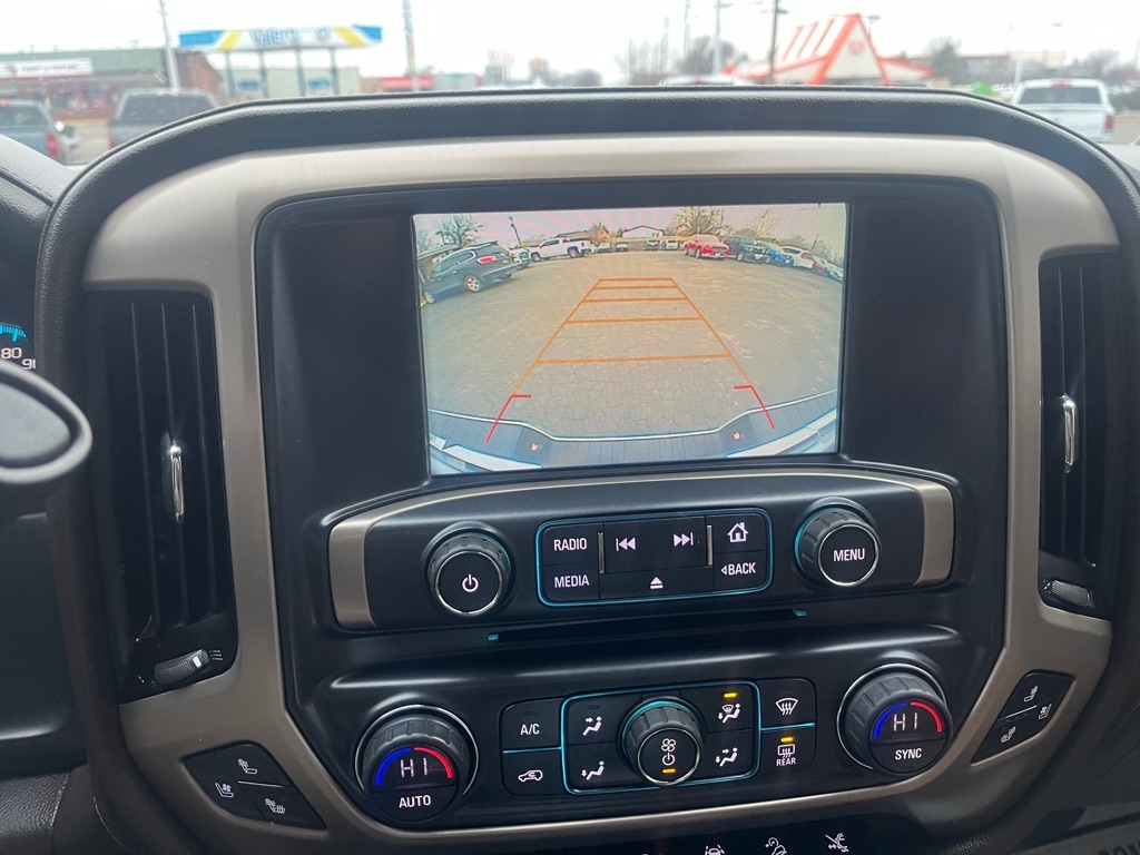 GMC Sierra 1500 4WD Crew Cab 143.5" Denali 2017