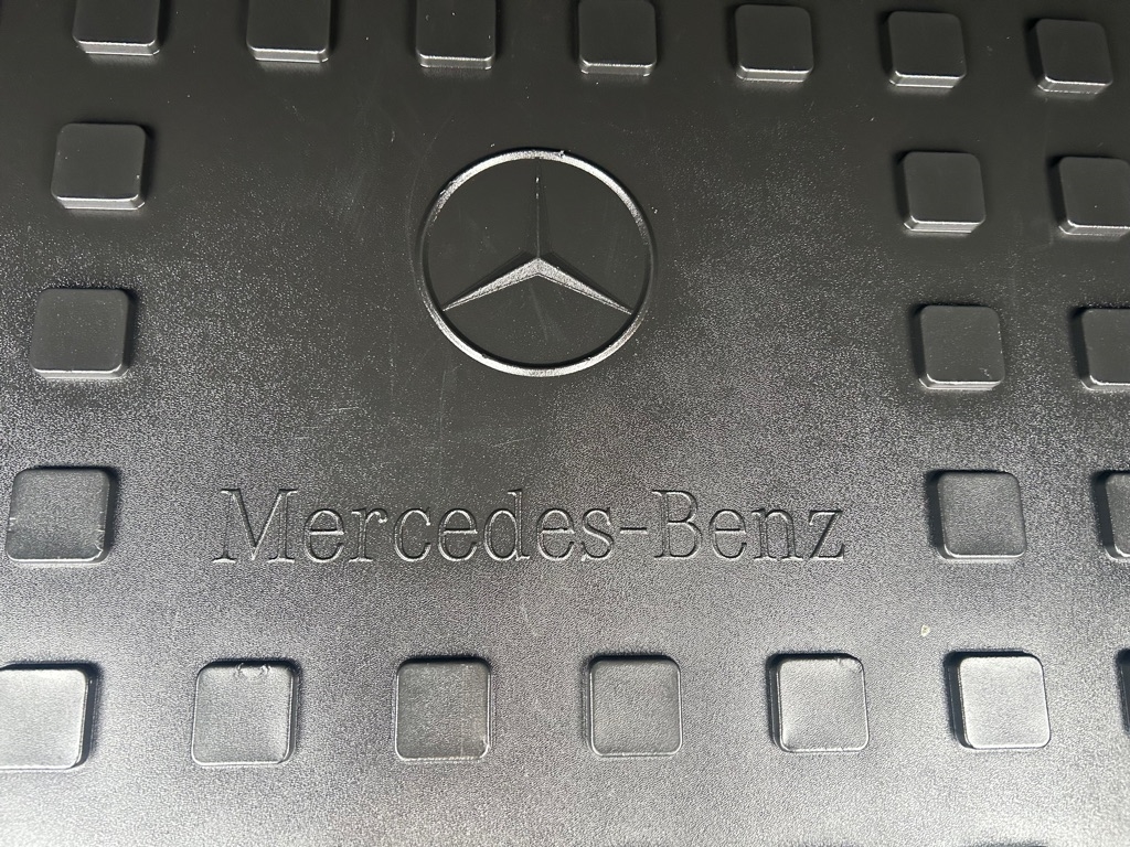 Mercedes-Benz C-Class C 300 4MATIC Sedan 2018