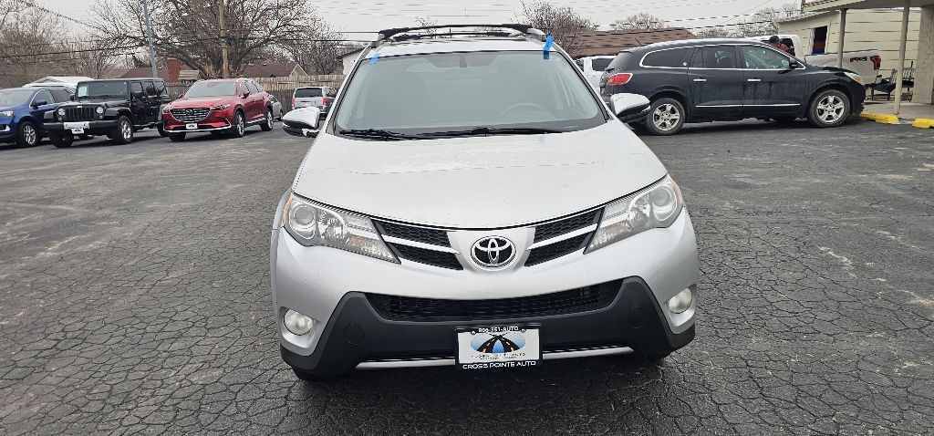Toyota RAV4 FWD 4dr XLE (Natl) 2013