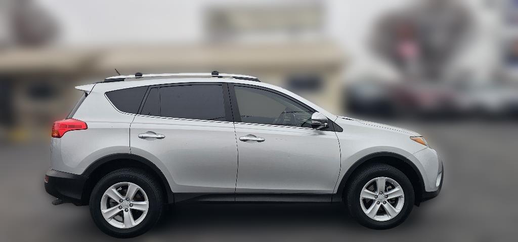 2013 Toyota RAV4 FWD 4dr XLE (Natl)