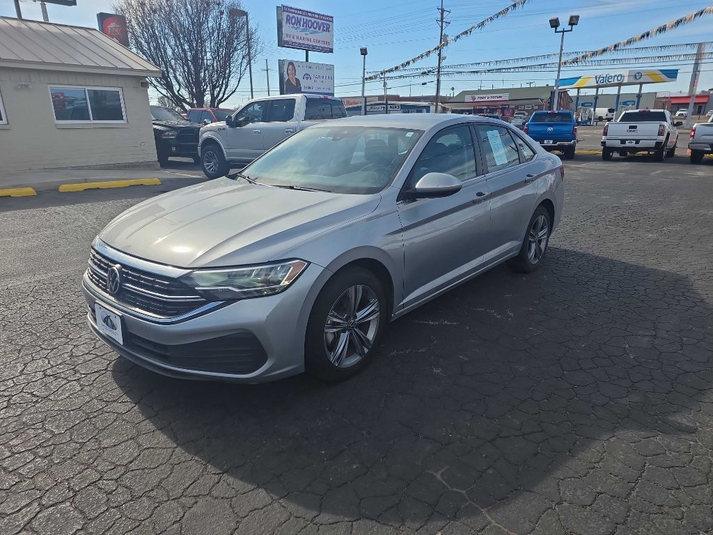 Volkswagen Jetta SE Auto 2024