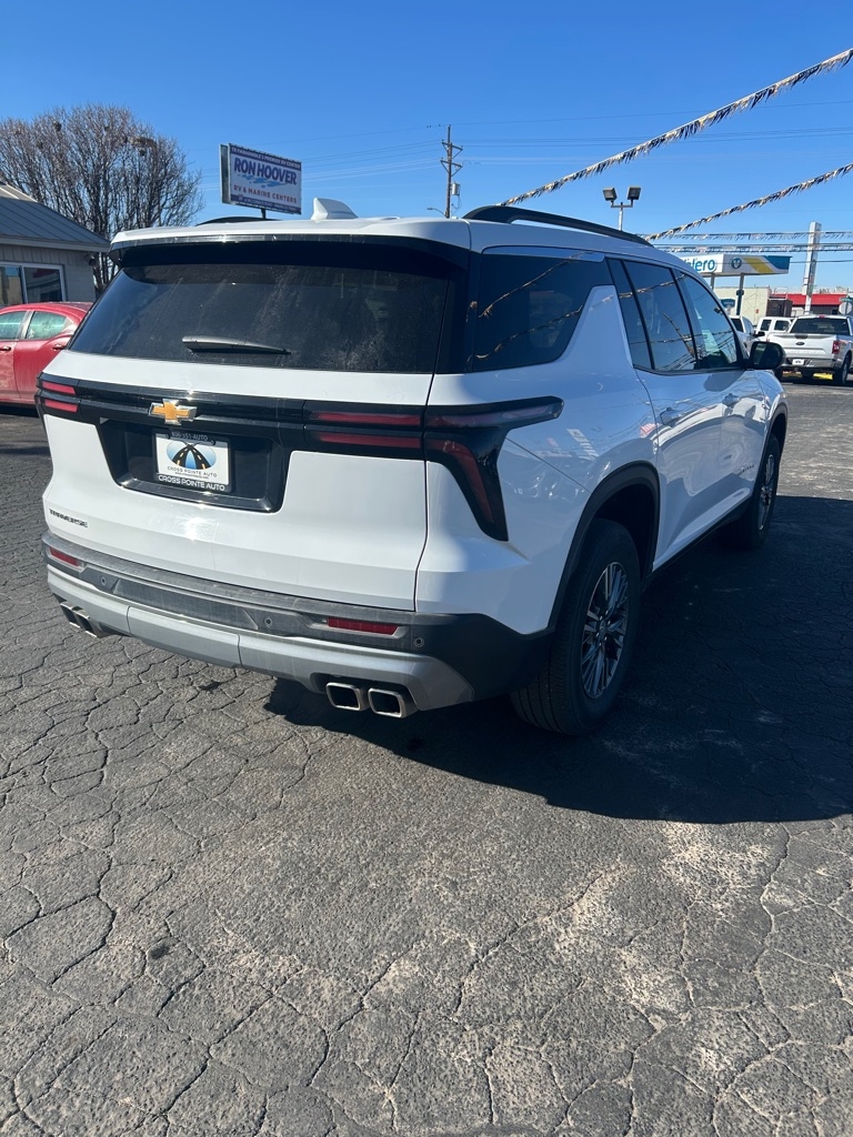 Chevrolet Traverse FWD 4dr LT w/1LT 2025