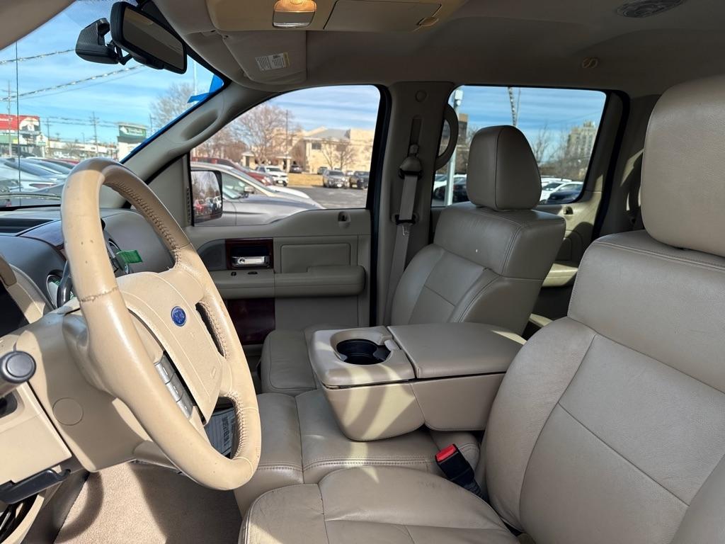 Ford F-150 SuperCrew 139" King Ranch 2006