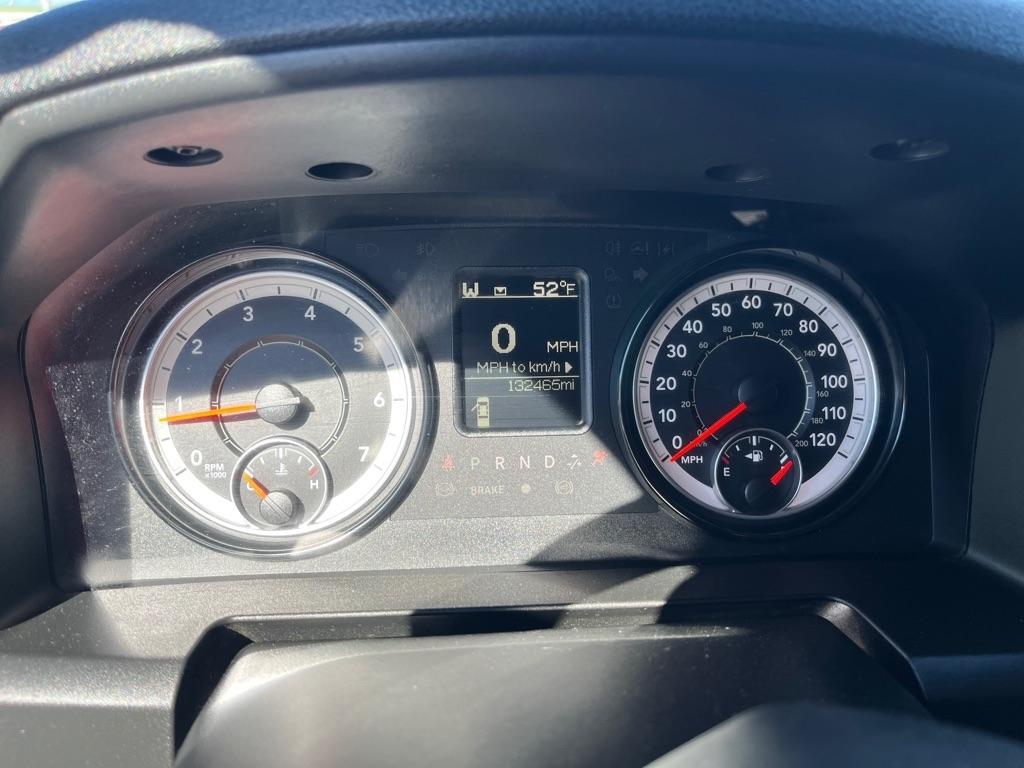 RAM 1500 Classic Warlock 4x4 Crew Cab 5'7" Box 2021