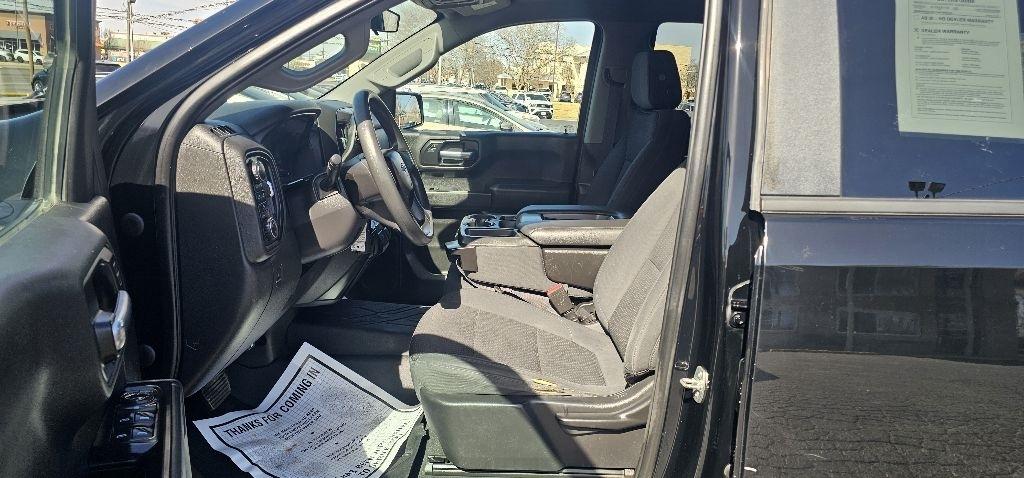 Chevrolet Silverado 1500 4WD Crew Cab 147" Custom Trail Boss 2021