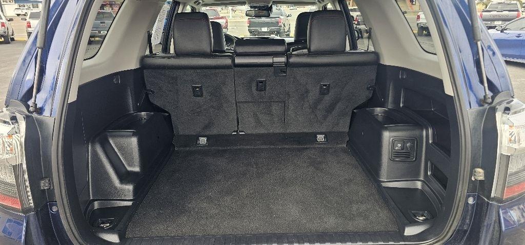 Toyota 4Runner TRD Off Road Premium 4WD (Natl) 2020