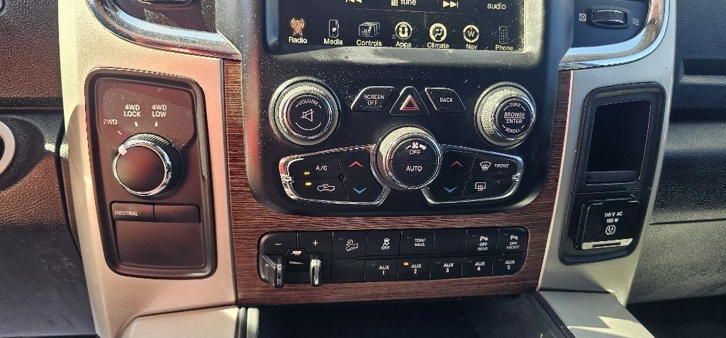 RAM 2500 Laramie 4x4 Crew Cab 6'4" Box 2017