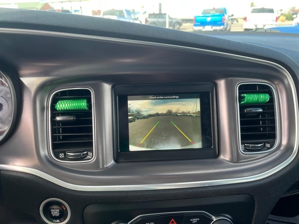 Dodge Charger SXT RWD 2021