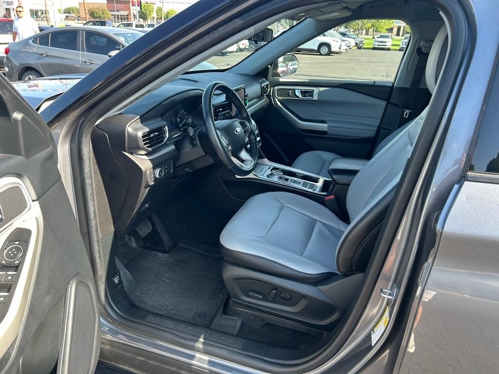 Ford Explorer XLT RWD 2021
