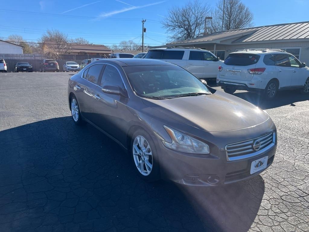 Nissan Maxima 4dr Sdn V6 CVT 3.5 SV w/Premium Pkg 2012