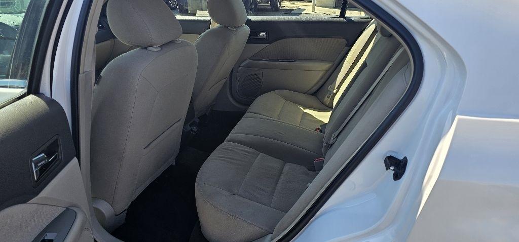 Ford Fusion 4dr Sdn Hybrid FWD 2011