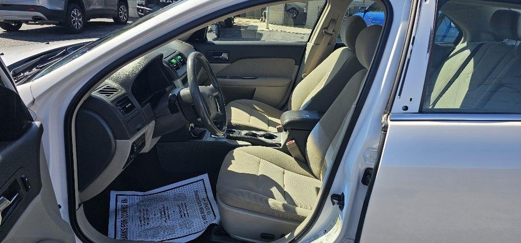 Ford Fusion 4dr Sdn Hybrid FWD 2011