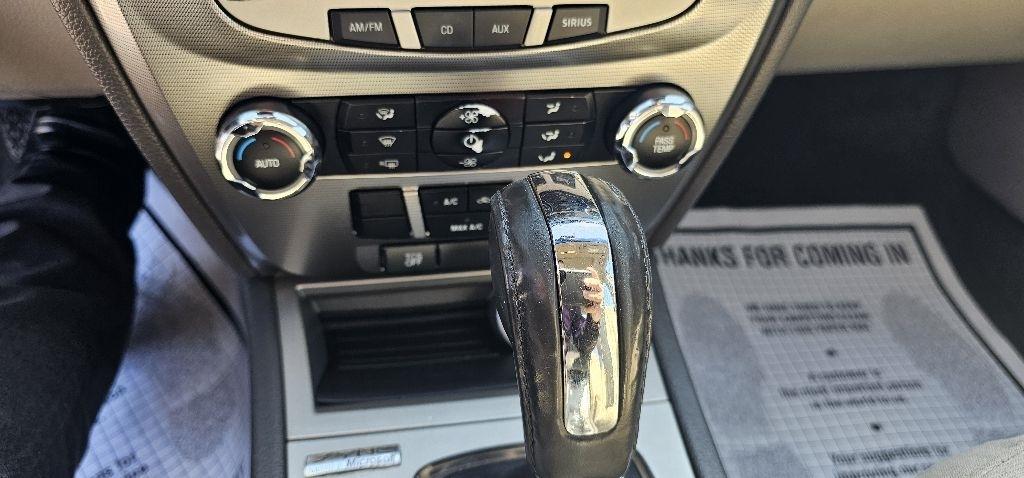 Ford Fusion 4dr Sdn Hybrid FWD 2011