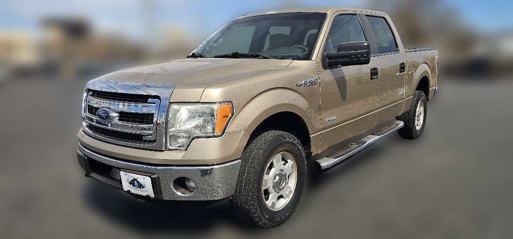 2014 Ford F-150 4WD SuperCrew 145" XL
