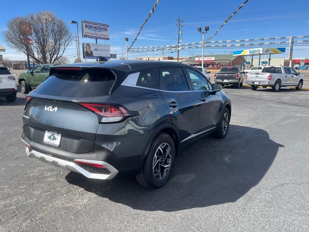 Kia Sportage LX FWD 2024