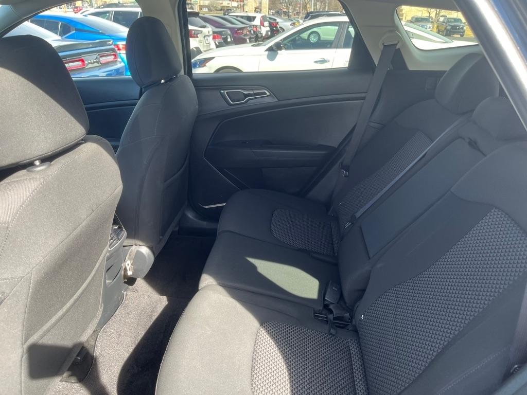 Kia Sportage LX FWD 2024