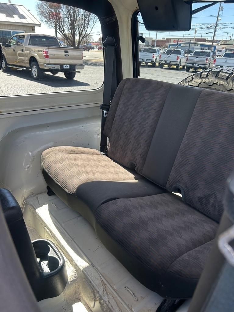 Jeep Wrangler 2dr X 2005