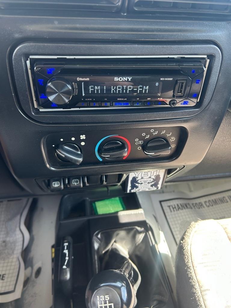 Jeep Wrangler 2dr X 2005