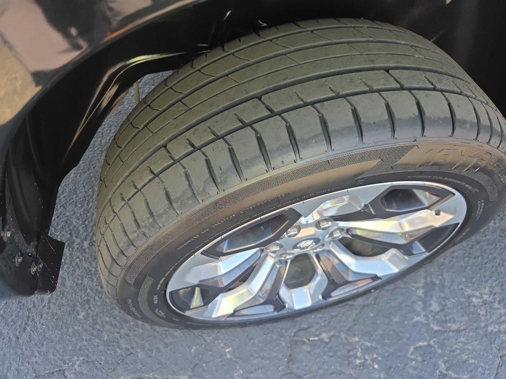 RAM 1500 Limited 4x4 Crew Cab 5'7" Box 2022