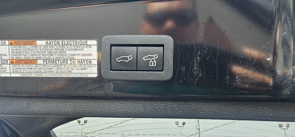 Toyota Corolla Cross XLE 2WD (Natl) 2022