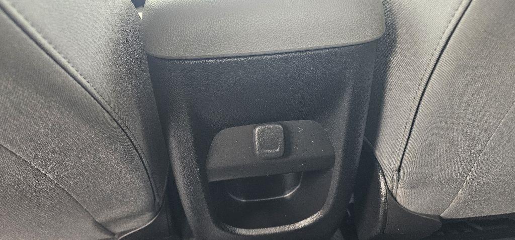 GMC Canyon 2WD Crew Cab 128.3" 2016