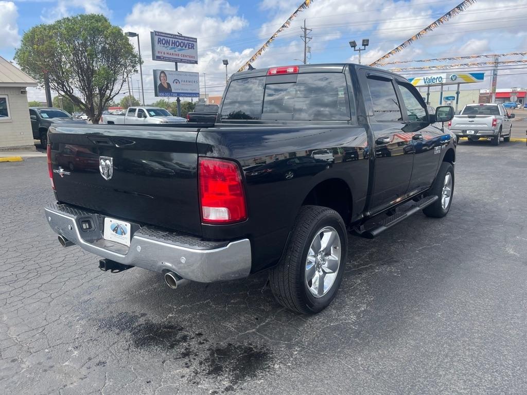 RAM 1500 2WD Crew Cab 140.5" Lone Star 2016