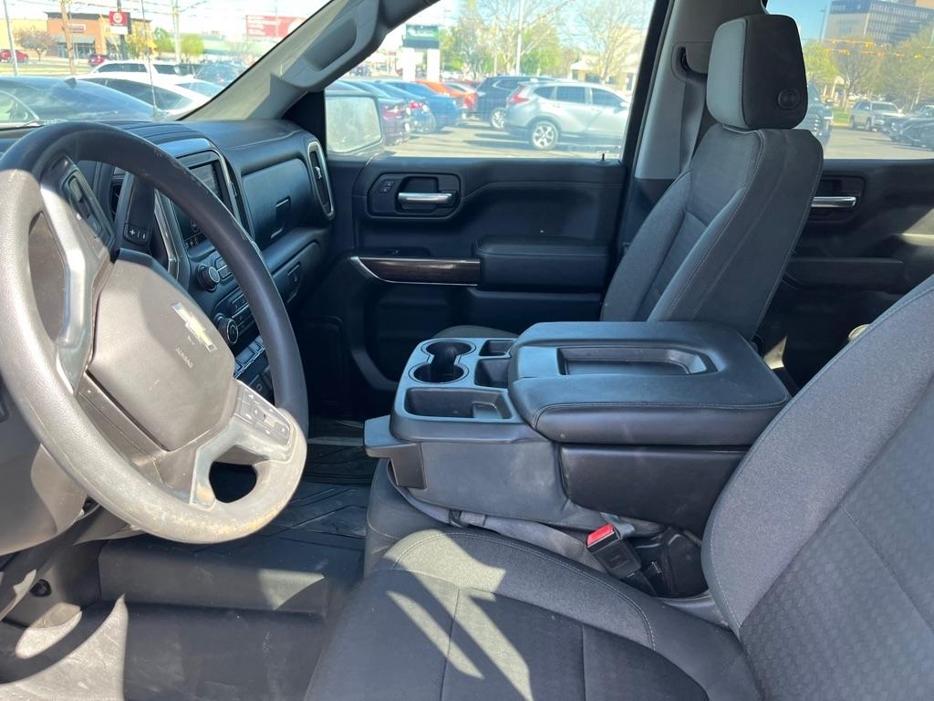 Chevrolet Silverado 1500 4WD Crew Cab 147" LT 2019