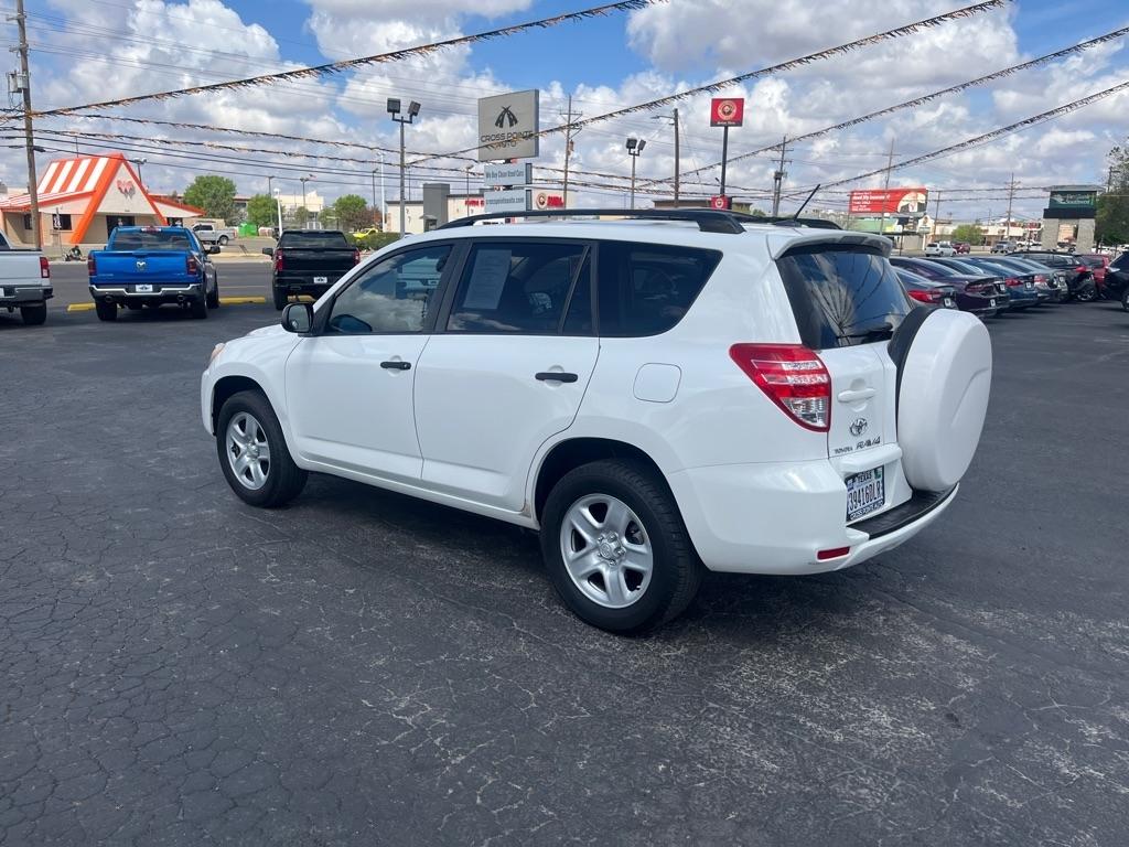 Toyota RAV4 FWD 4dr 4-cyl 4-Spd AT (Natl) 2010