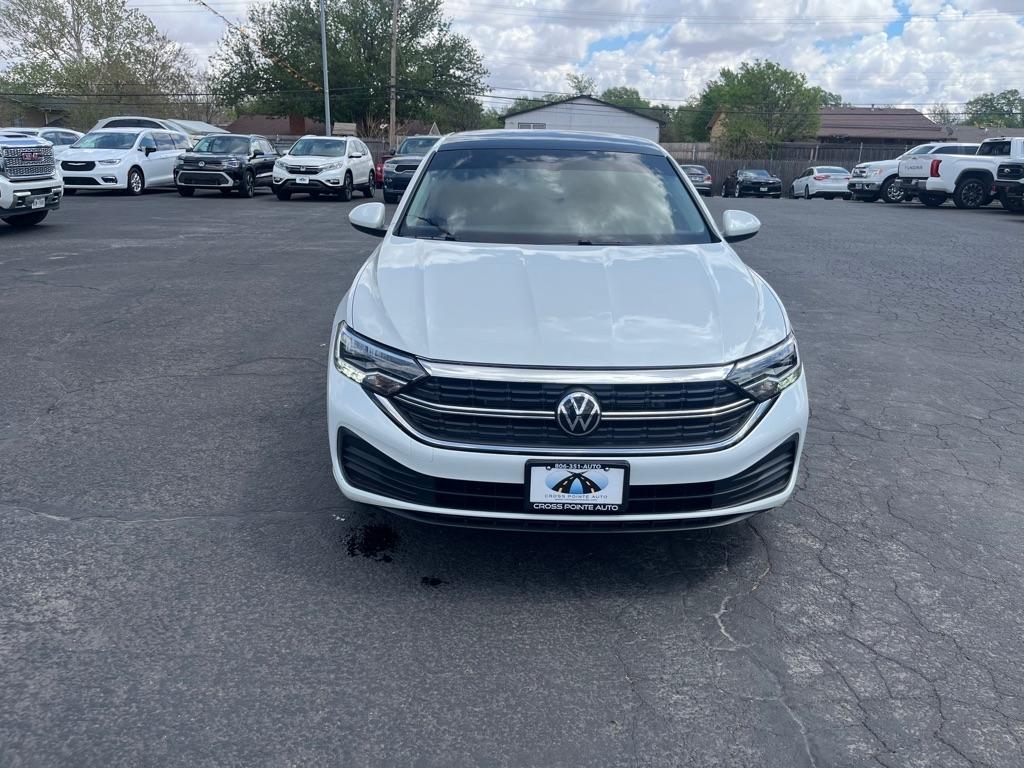 Volkswagen Jetta SE Auto 2024