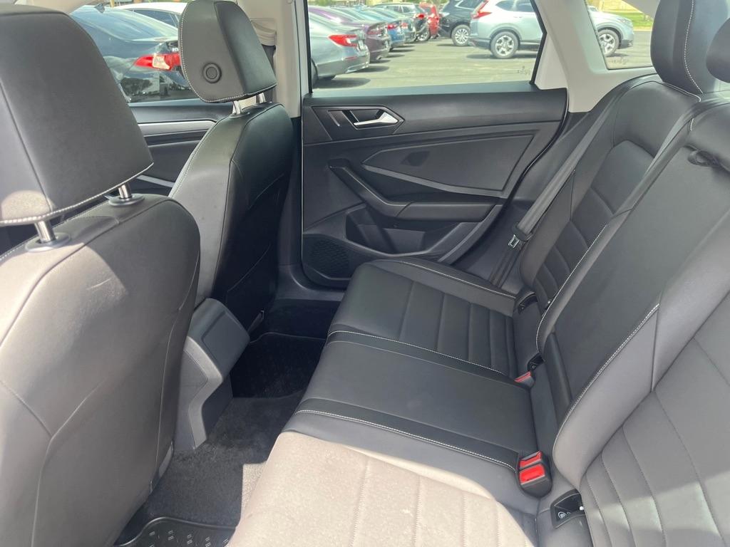 Volkswagen Jetta SE Auto 2024