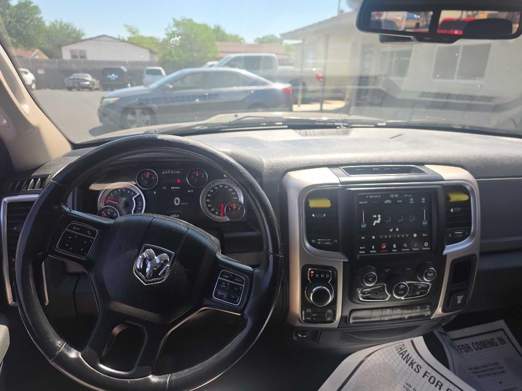 RAM 1500 Classic Big Horn 4x4 Crew Cab 5'7" Box 2019