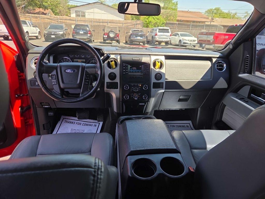 Ford F-150 4WD SuperCrew 145" Platinum 2014