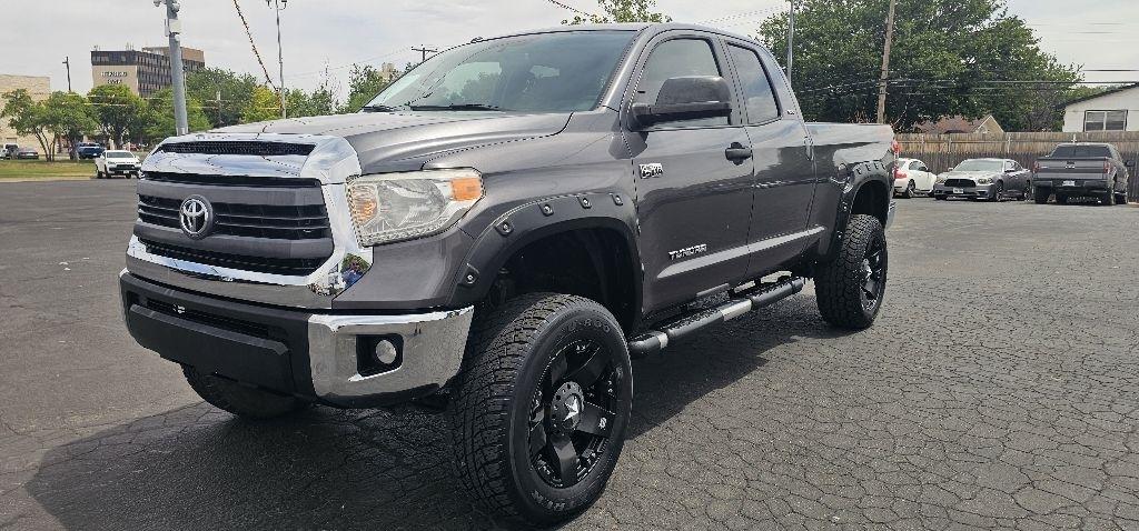Toyota Tundra 2WD Truck Double Cab 5.7L V8 6-Spd AT SR5 (Natl) 2015