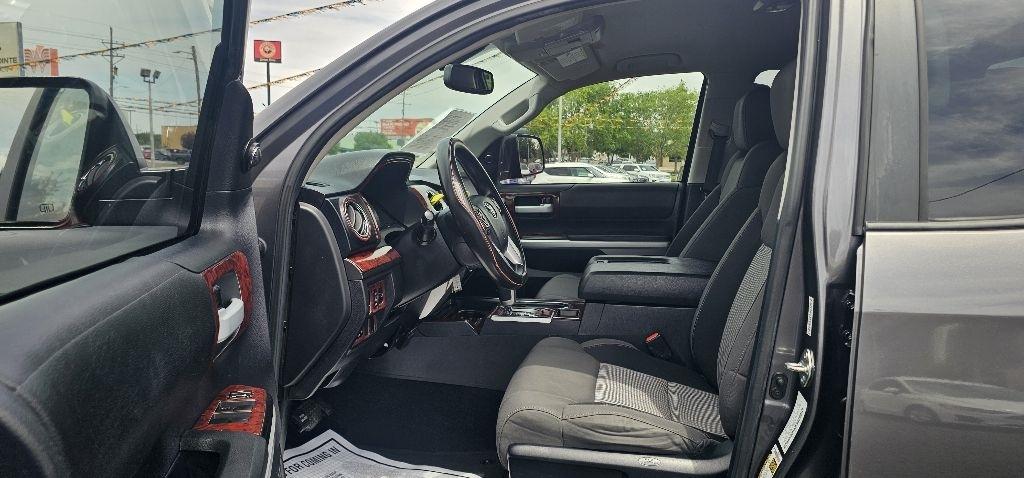 Toyota Tundra 2WD Truck Double Cab 5.7L V8 6-Spd AT SR5 (Natl) 2015