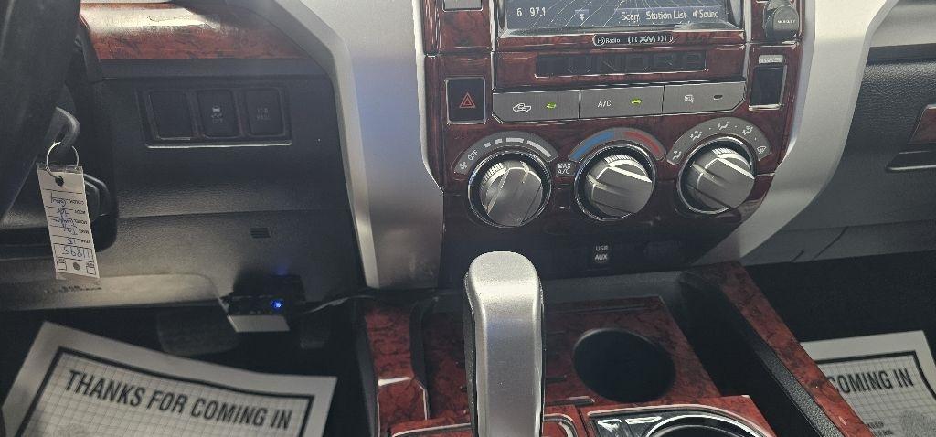 Toyota Tundra 2WD Truck Double Cab 5.7L V8 6-Spd AT SR5 (Natl) 2015