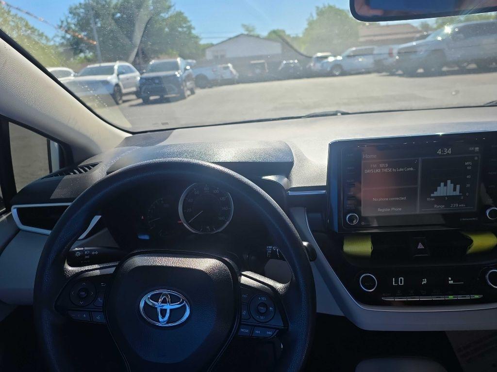 Toyota Corolla LE CVT (Natl) 2022