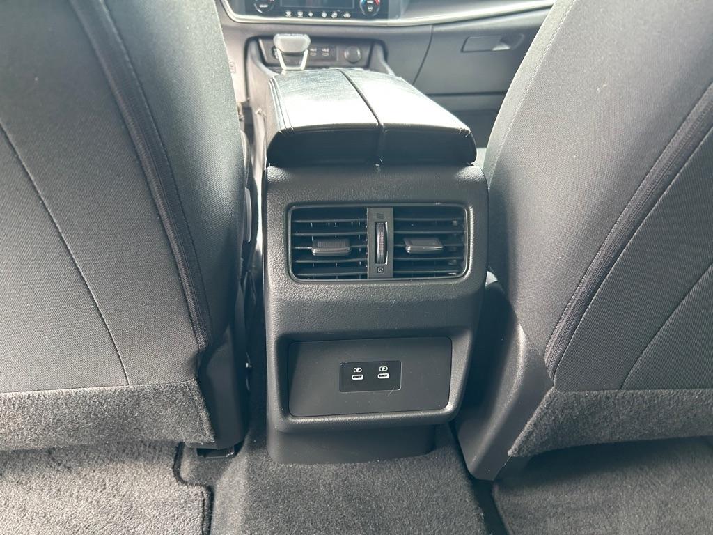 Nissan Rogue AWD SV 2024