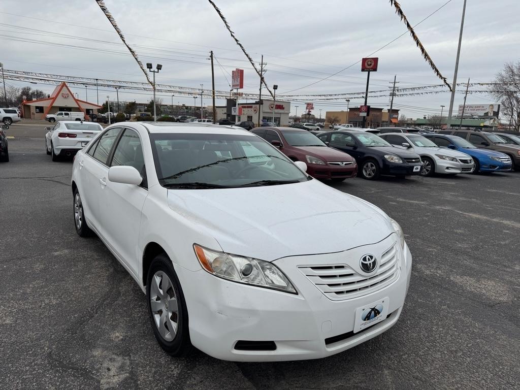 Toyota Camry 4dr Sdn I4 Auto XLE (Natl) 2007