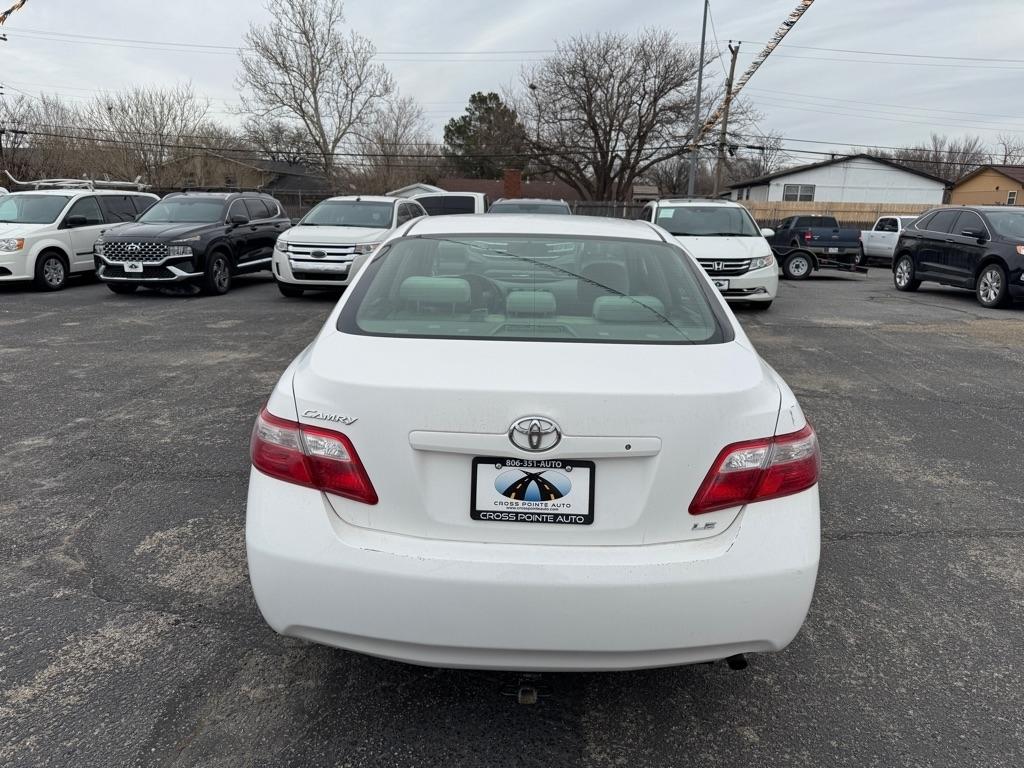 Toyota Camry 4dr Sdn I4 Auto XLE (Natl) 2007