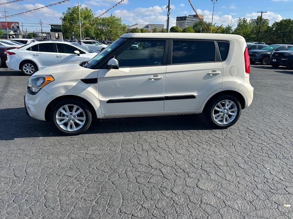 Kia Soul 5dr Wgn Auto + 2013