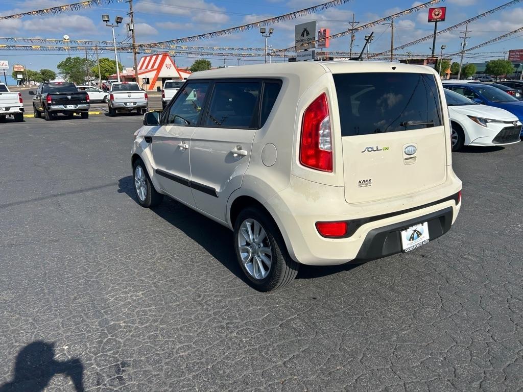 Kia Soul 5dr Wgn Auto + 2013