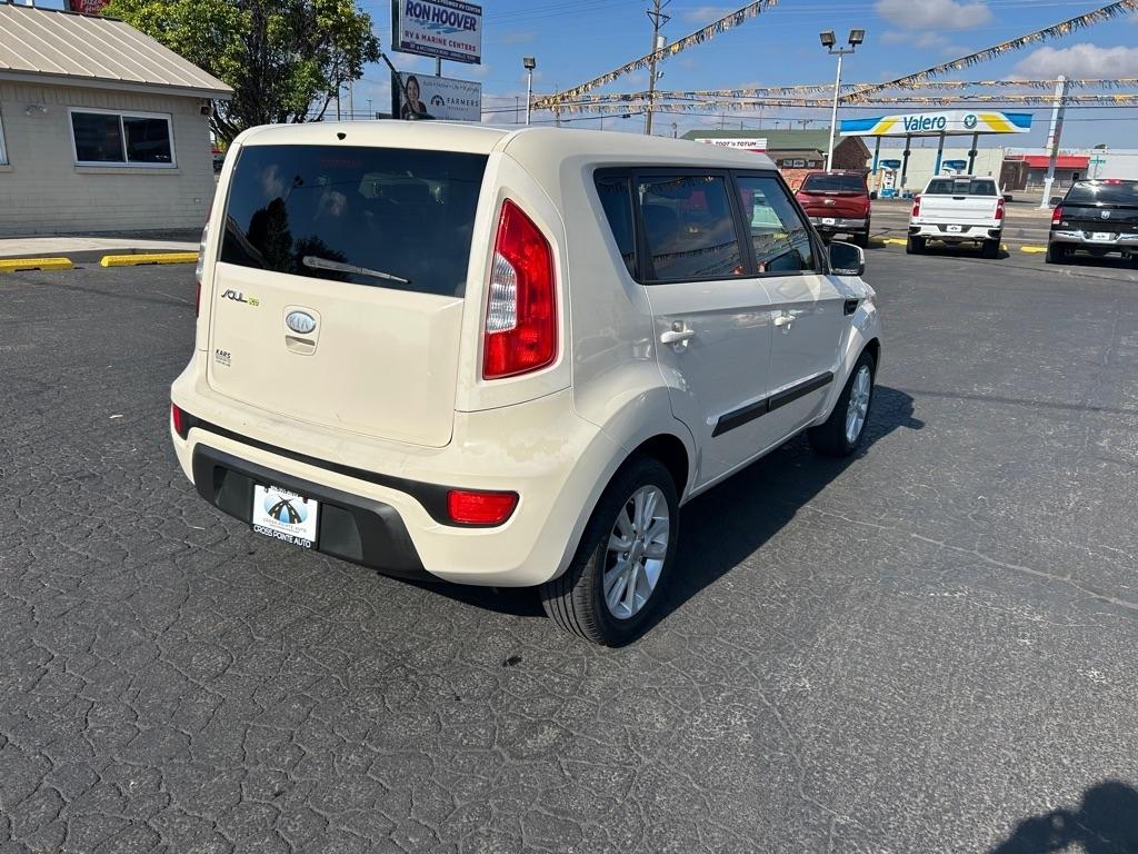 Kia Soul 5dr Wgn Auto + 2013