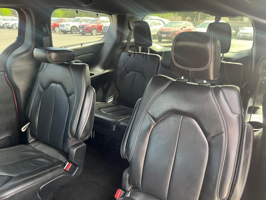 Chrysler Pacifica Touring L FWD 2020