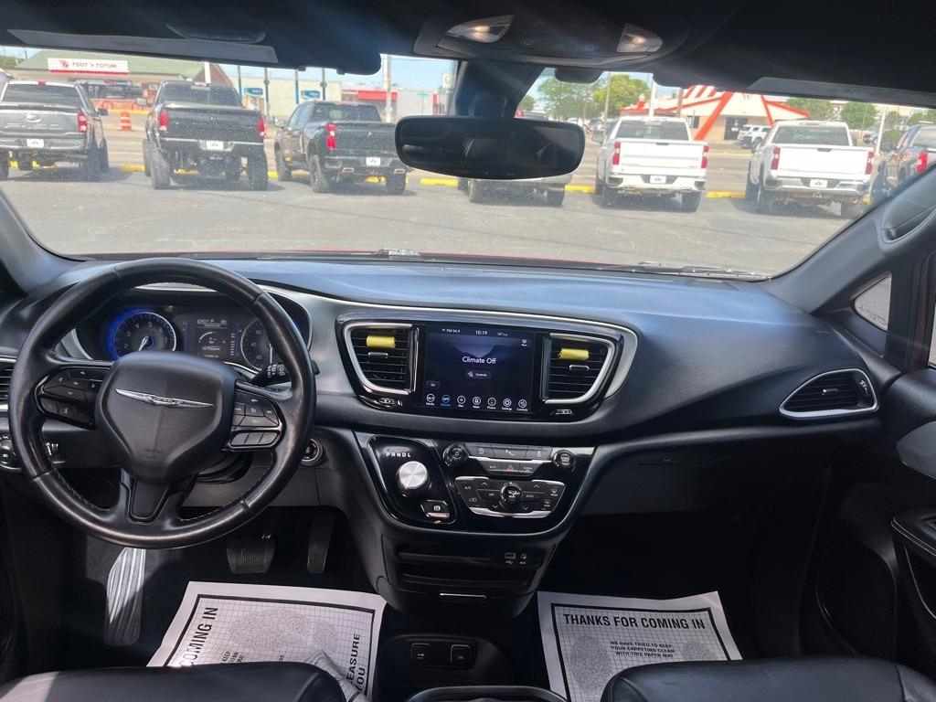 Chrysler Pacifica Touring L FWD 2020