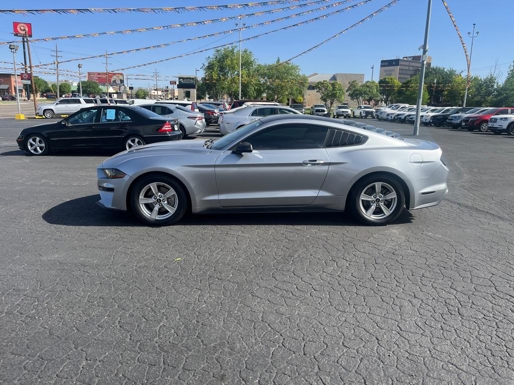 Ford Mustang EcoBoost Fastback 2020