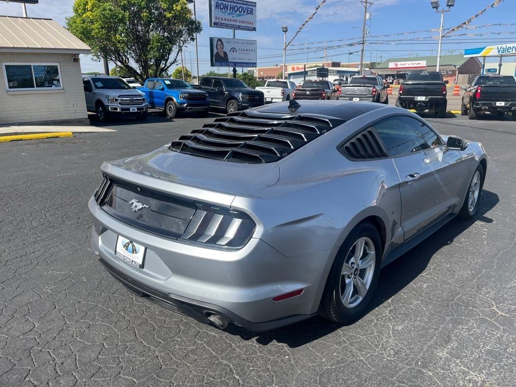 Ford Mustang EcoBoost Fastback 2020
