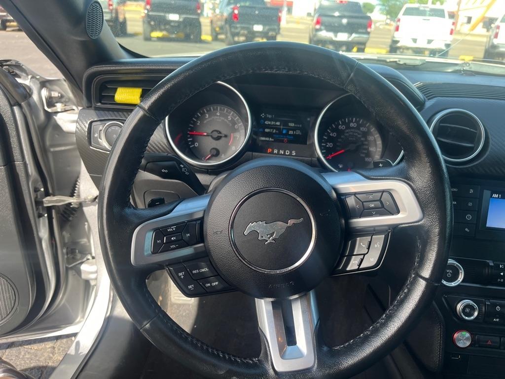 Ford Mustang EcoBoost Fastback 2020