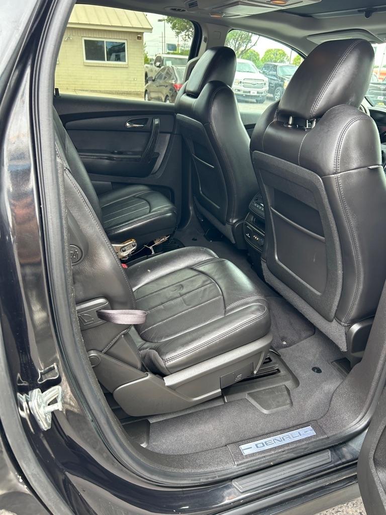 GMC Acadia FWD 4dr Denali 2012